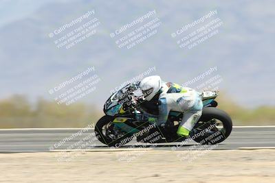 media/Apr-20-2025-CVMA (Sun) [[39090e8767]]/Race 9-Formula LW Twins Shootout/